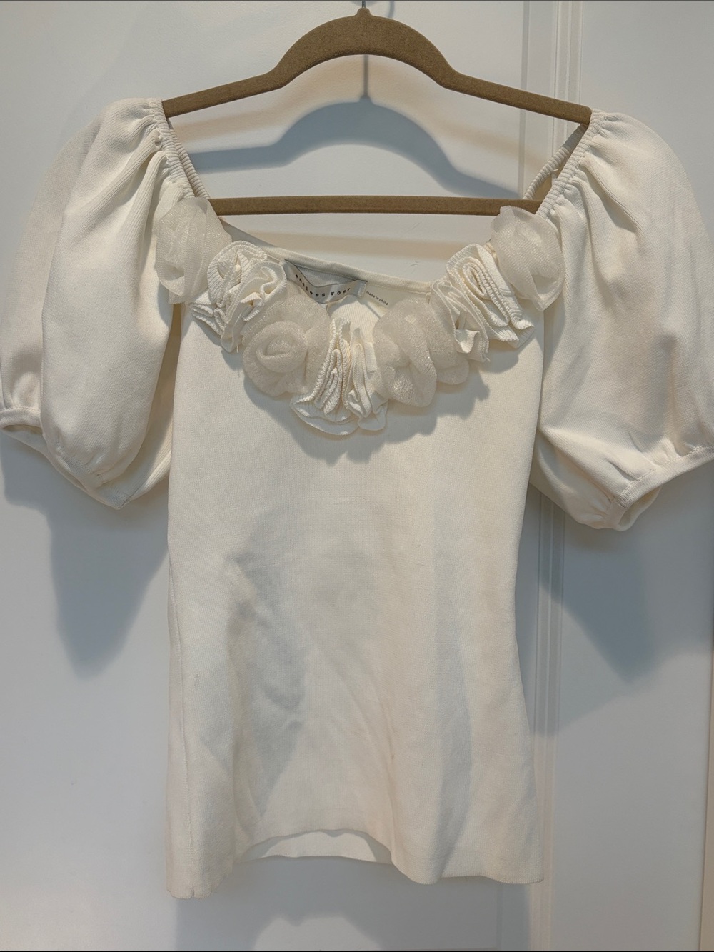 Endless Rose White Floral Applique Puff Sleeve Top